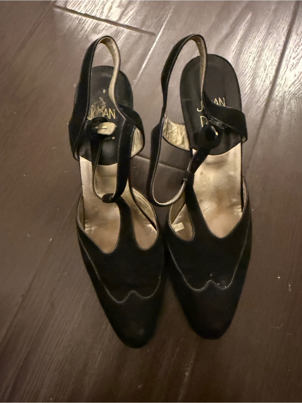 Joan & David Black Pointed-Toe Slingback Heels